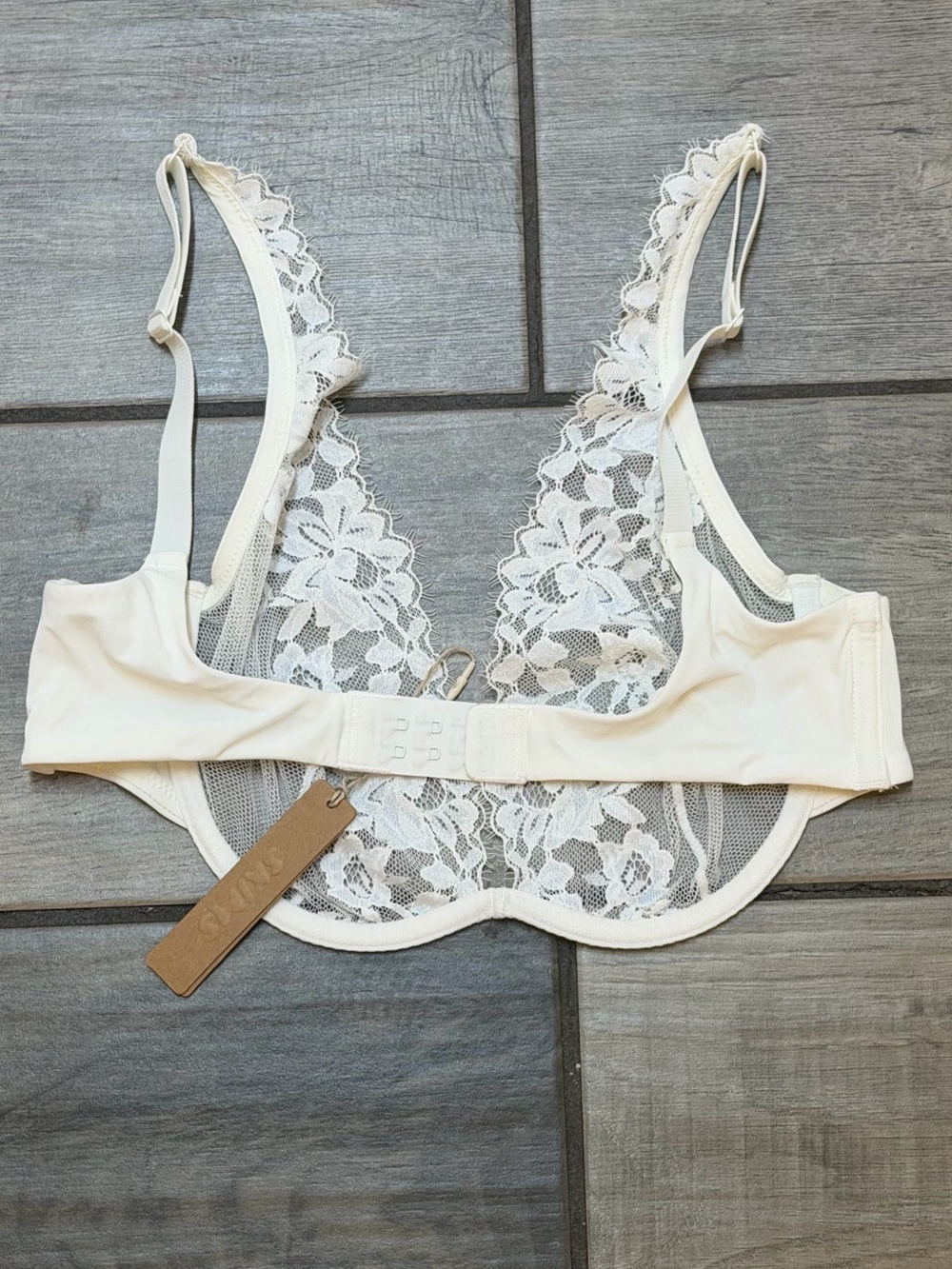 SKIMS Femme Lace Plunge Bra Marble 36DD Sheer Floral Underwire Lingerie - Picture 2 of 5